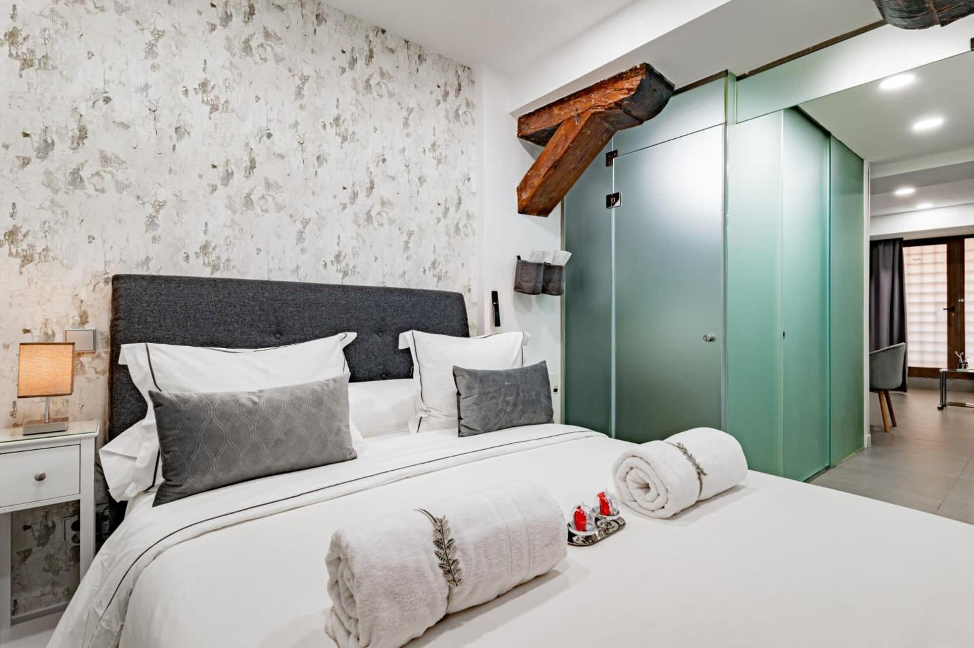 Modern Loft Near Puerta Del Sol Apartment Madrid Exterior photo